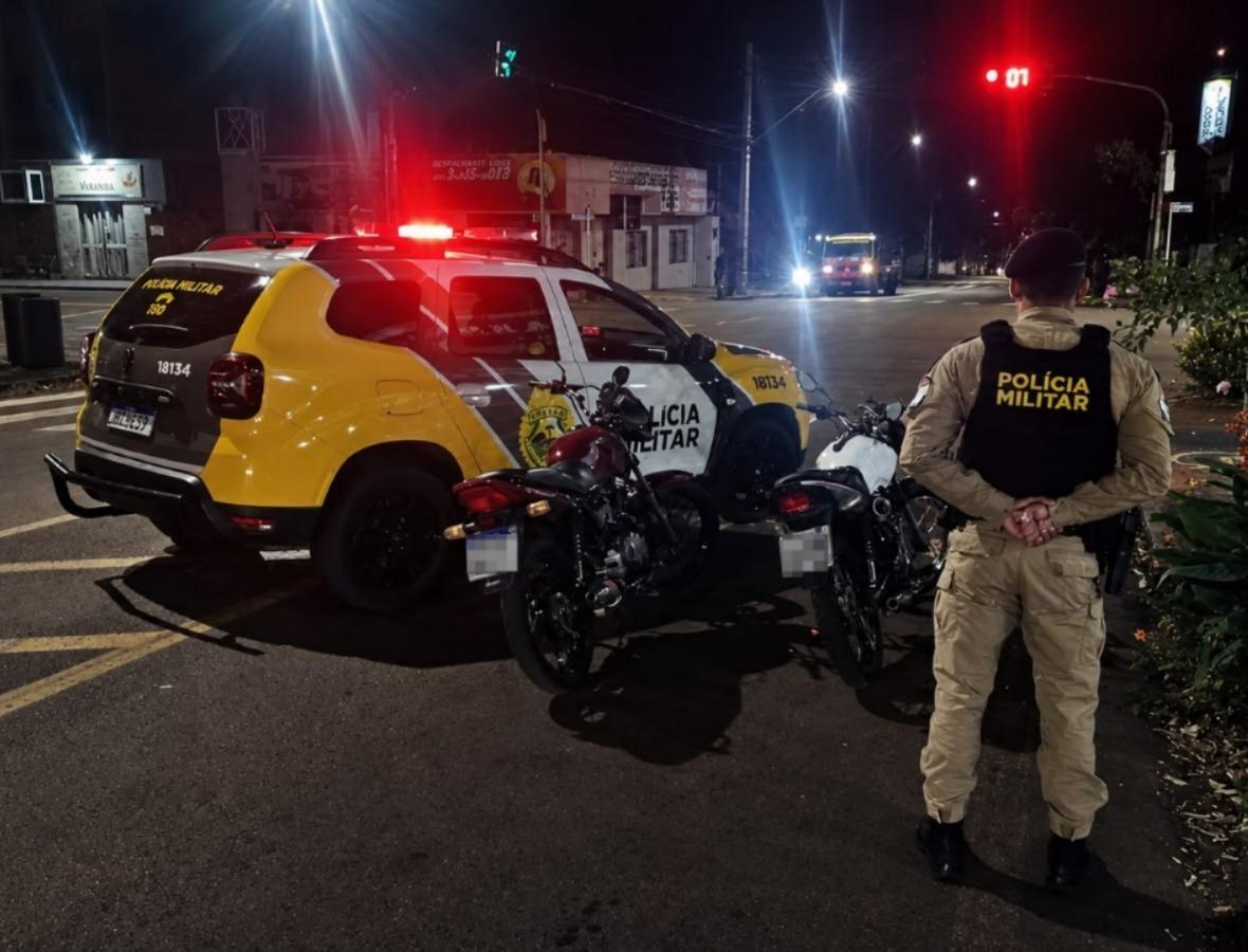 PM apreende motocicletas com escapamento adulterado e irregularidades no centro de Palotina